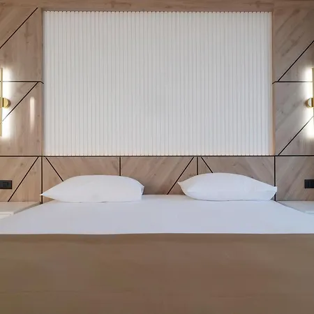 Hotel Tara Becici 4*